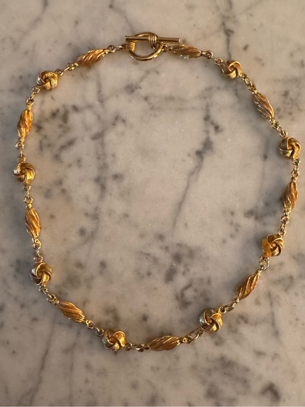 Vintage gold plate necklace 16 inches